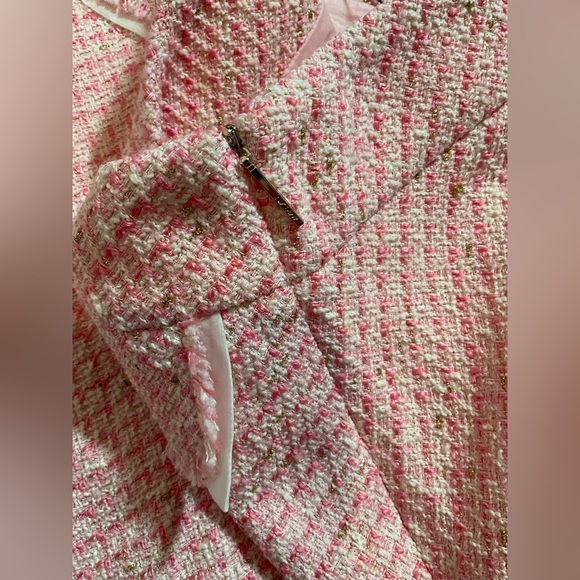 Elegant Pink Tweed Skirt - Picture 9 of 15